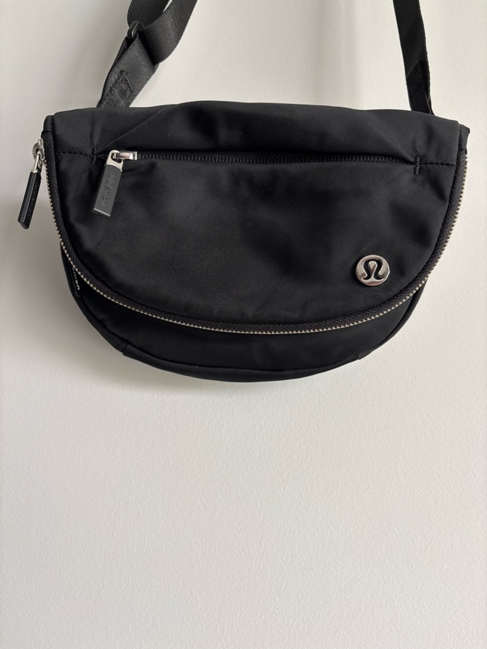 Lululemon 2L Micro All Night Festival Bag—Black/SILVER Accents